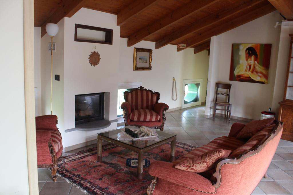 Montegrosso dʼAsti Locanda Del Boscogrande מראה חיצוני תמונה