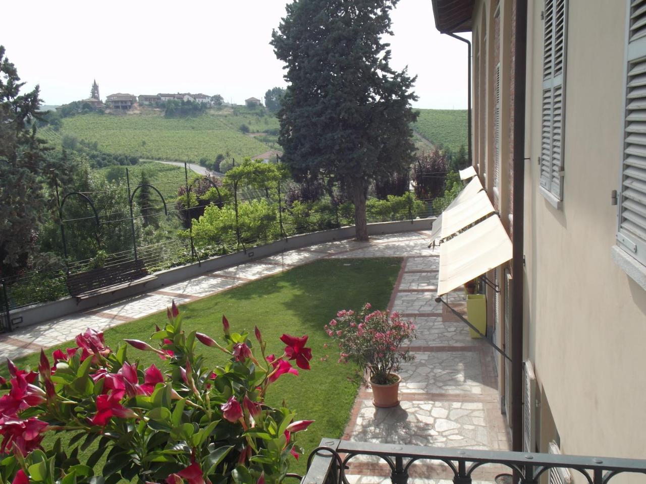 Montegrosso dʼAsti Locanda Del Boscogrande מראה חיצוני תמונה